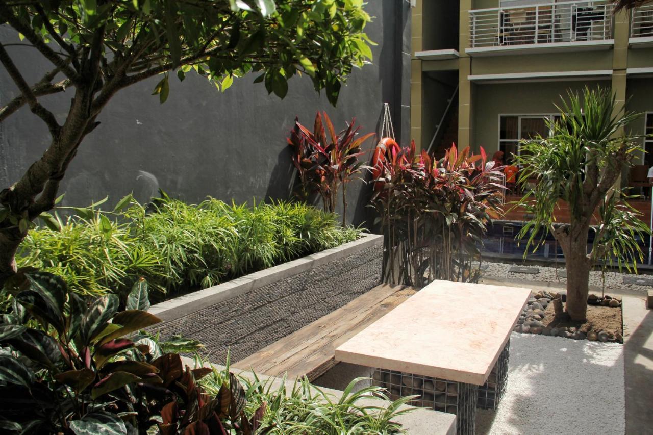 Nuka Beach Inn Kuta  Exterior photo