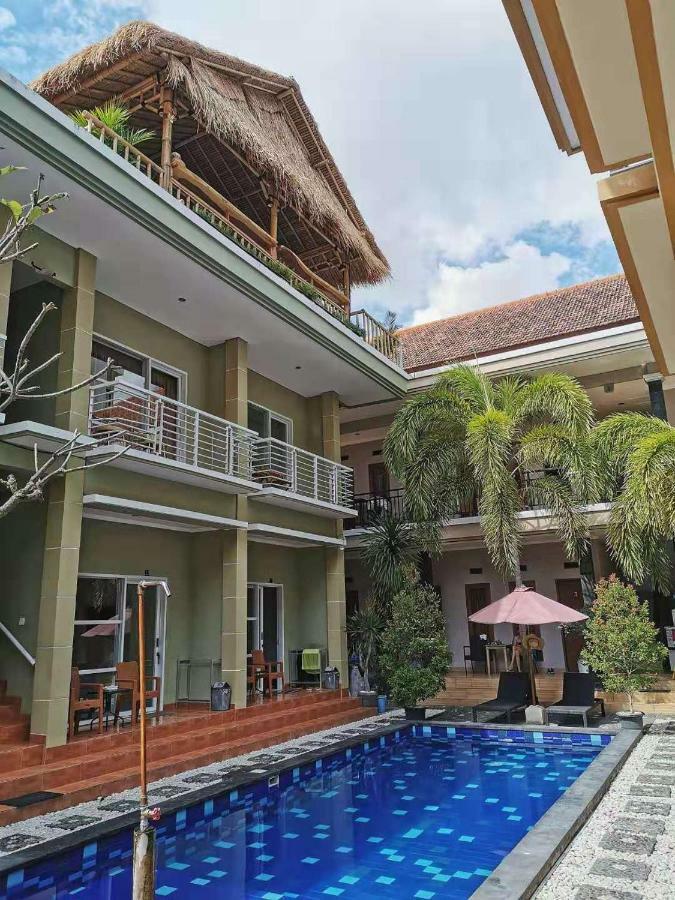 Nuka Beach Inn Kuta  Exterior photo