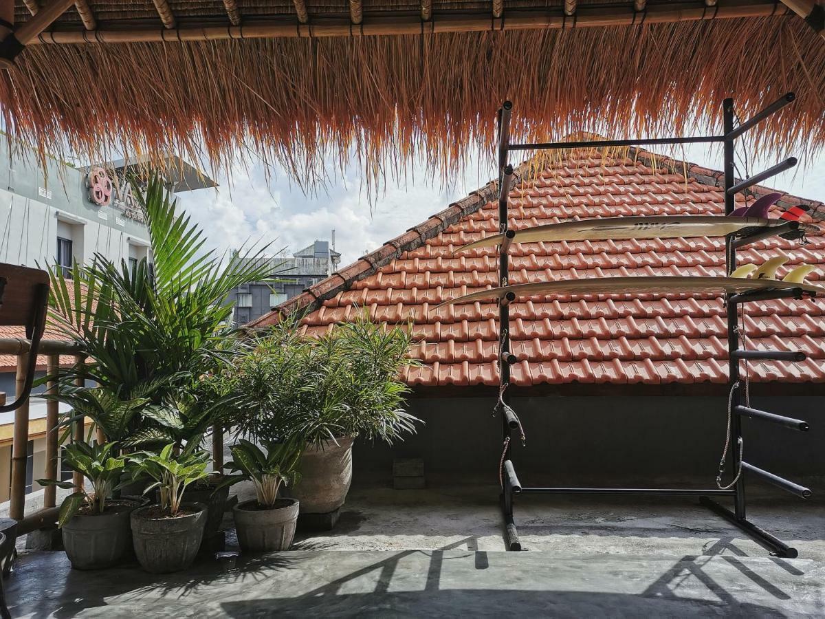 Nuka Beach Inn Kuta  Exterior photo